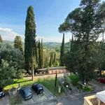 Rent 7 bedroom apartment of 143 m² in Bagno a Ripoli