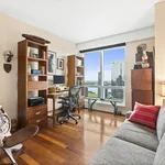 Rent 2 bedroom apartment of 113 m² in New York