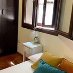 Rent 1 bedroom apartment of 36 m² in granada