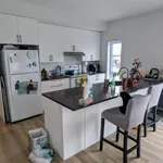 Rent 4 bedroom apartment in Sherbrooke