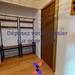 Appartement de 9 m² avec 4 chambre(s) en location à Vénissieux