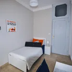 Rent 6 bedroom apartment in Turin