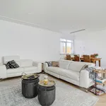 Huur 4 slaapkamer appartement van 130 m² in Leiden