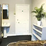 Rent a room in Kirklees