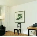 Rent 1 bedroom apartment of 32 m² in Munich