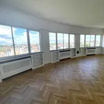 Rent 2 bedroom apartment in Ixelles