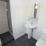 Rent 3 bedroom flat in Glasgow  South