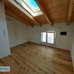 Affitto 4 camera appartamento di 85 m² in Bologna