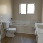 Rent 4 bedroom house in Wellington