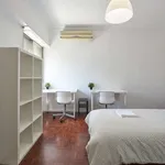 Rent a room in lisbon