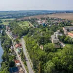 Pronajměte si 2 ložnic/e byt o rozloze 57 m² v Benátky nad Jizerou