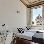 Rent 2 bedroom apartment of 75 m² in Florence