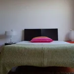 Rent a room in porto