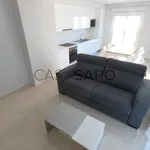 Rent 2 bedroom apartment of 77 m² in Portimão