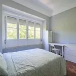 Rent a room in lisbon