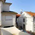 Rent 2 bedroom apartment of 80 m² in lisbon