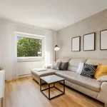 Rent 3 bedroom apartment of 52 m² in Hamburg