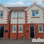 Rent 3 bedroom flat in West Midlands