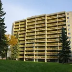 2 bedroom apartment of 957 sq. ft in Edmonton