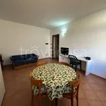 Affitto 2 camera appartamento di 45 m² in Abbiategrasso