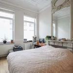 Huur 1 slaapkamer appartement van 80 m² in brussels