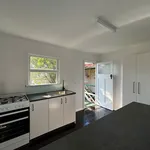 Rent 3 bedroom house in  Bardon