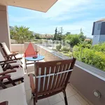 Rent 4 bedroom house of 240 m² in Καλύβια Θορικού