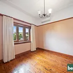 Rent 2 bedroom house in Croydon