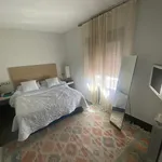 Rent 1 bedroom apartment of 70 m² in León