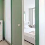 Rent 1 bedroom apartment of 55 m² in milan