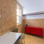 Rent 4 bedroom apartment in Coimbra