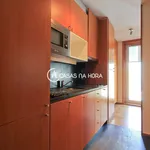 Rent 2 bedroom apartment of 82 m² in Matosinhos