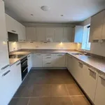 Rent 2 bedroom flat in North Hertfordshire