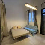 Rent 2 bedroom apartment of 85 m² in alicante