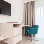 Rent 2 bedroom apartment of 55 m² in Zürich