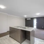 Rent 3 bedroom house in  Forrestfield WA 6058                        