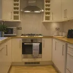 Rent 2 bedroom flat in Rother