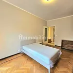 Rent 4 bedroom apartment of 130 m² in Turin