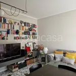 Rent 2 bedroom apartment of 63 m² in Milano