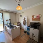 Rent 4 bedroom apartment of 195 m² in İstanbul