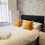 Rent 4 bedroom house in Stoke-on-Trent