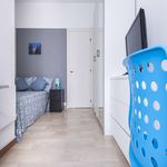 Rent a room in Milan