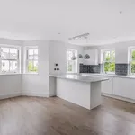 Rent 2 bedroom apartment in Reigate and Banstead