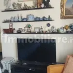 Rent 5 bedroom apartment of 170 m² in Genoa