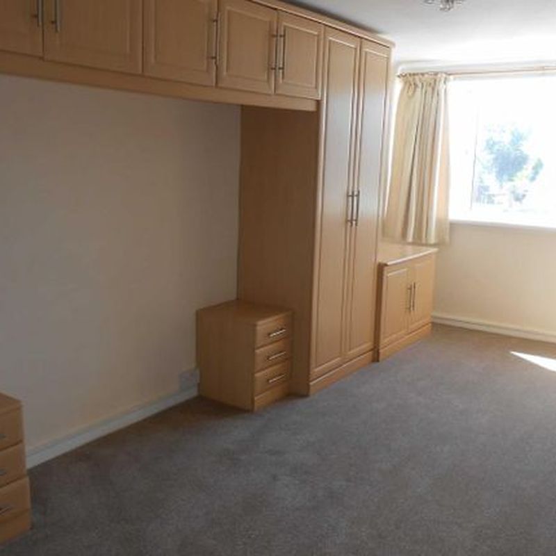 Flat to rent in Penny Court, Tower View Road, Great Wyrley WS6