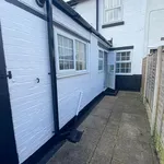 Rent 2 bedroom flat in West Midlands