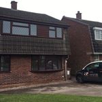 Rent 3 bedroom flat in West Midlands