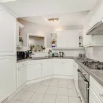 Rent 2 bedroom flat in London