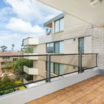 Rent 2 bedroom apartment in Neutral Bay