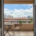 Rent 16 bedroom apartment in Lisbon